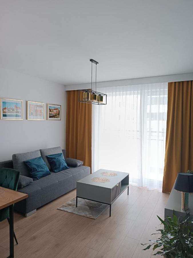 Apartament Nr15 Z Parkingiem Podziemnym Torun Luaran gambar