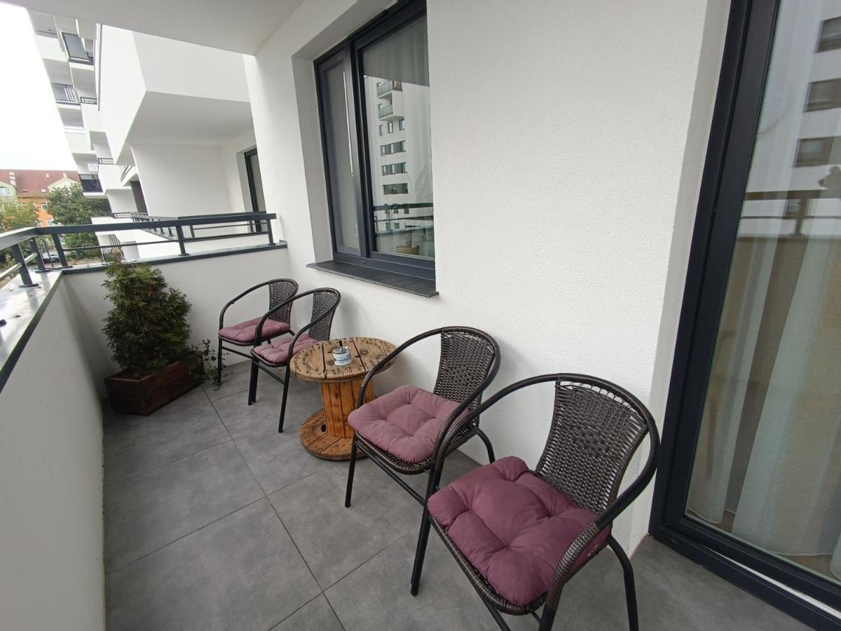 Apartament Nr15 Z Parkingiem Podziemnym Torun Luaran gambar